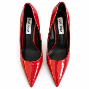STEVE MADDEN Carmel Pointed Toe Pump In Red Patent